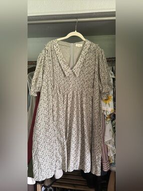 Roolee Nursing Dress in Sage Green with White & Orange Flowers
